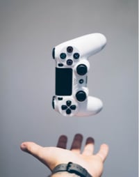 PS4 white controller